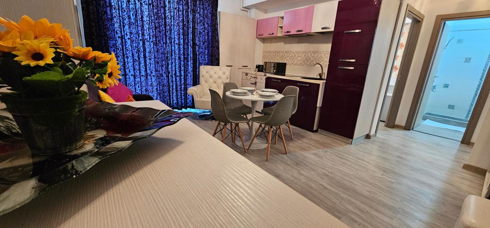 Năvodari Luxury Aparthotel Promenada In Building Stefan Prima Linie La Mare מראה חיצוני תמונה